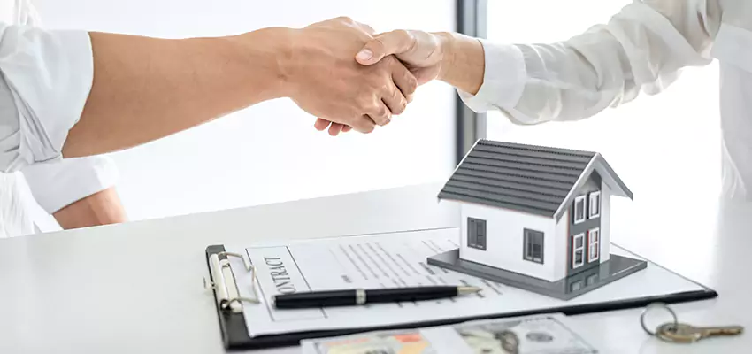 How We Determine Your Sell My Condo Fast Offer in Oyster Bay, New York?