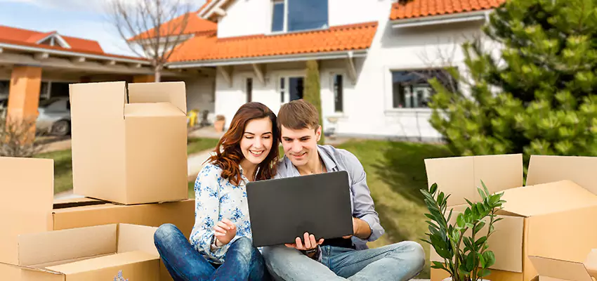 How We Determine Your Sell Townhouse Offer in Oyster Bay, NY?